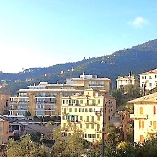 Three-room apartment of one hundred square meters in Zoagli