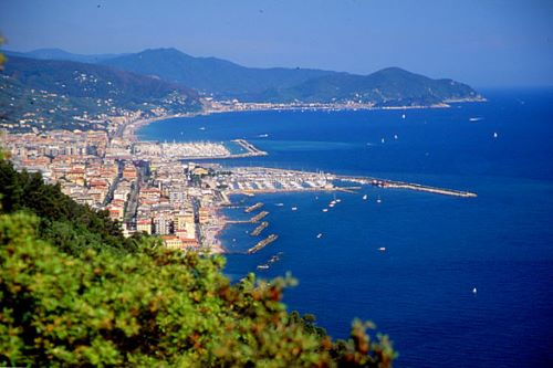 Rif. 1558 – Chiavari Vista Mare – Prima collina di Leivi – a 2 Km dal centro – Villa in costruzione di 140 Mq Bipiano +