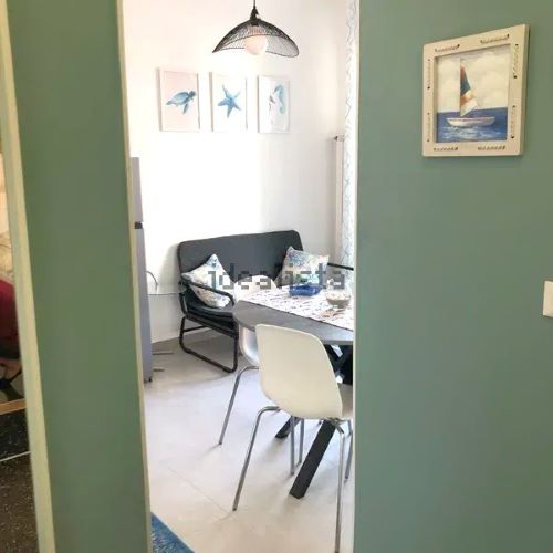 Rif. 1073 – Rapallo – Via Privata Dei Glicini – Comodo mare e centro – Appartamento Bilocale di 45 MQ – Silenzioso – Ter