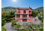 Villa with 8000 sq mt of land and private sauna with pool