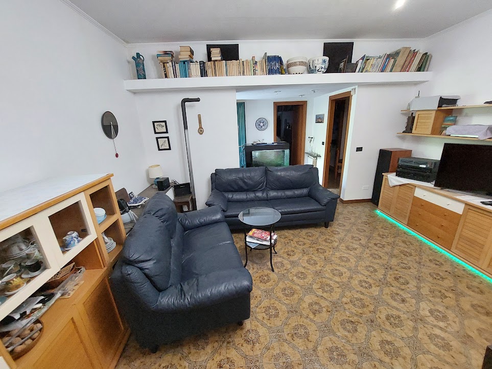 Penthouse with sea view in a two-family villa with independent entrance in Rapallo, Zoagli
