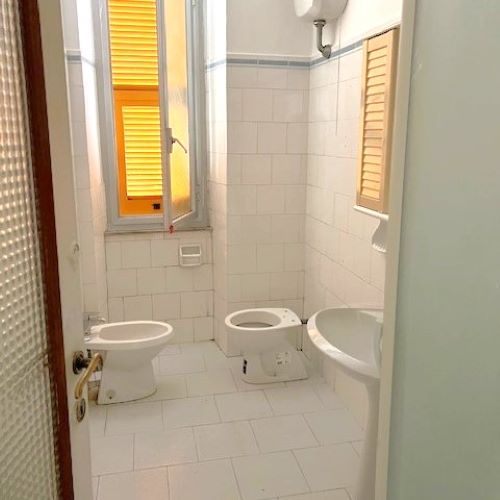 Apartment of 140 sqm near the sea with garden and terrace for sale in Lavagna in the Liguria region, Italy. The propert