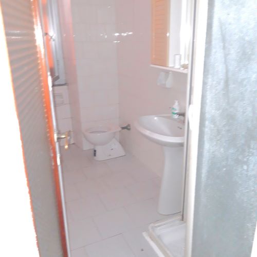 Apartment of 140 sqm near the sea with garden and terrace for sale in Lavagna in the Liguria region, Italy. The propert
