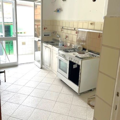 Apartment of 140 sqm near the sea with garden and terrace for sale in Lavagna in the Liguria region, Italy. The propert