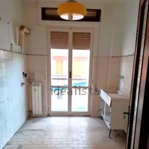 Apartment of 95 sqm near the sea with terrace for sale in Rapallo in the Liguria region, Italy. The property is located
