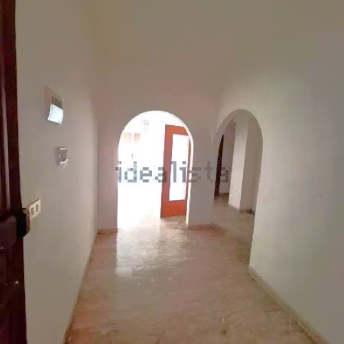 Apartment of 95 sqm near the sea with terrace for sale in Rapallo in the Liguria region, Italy. The property is located